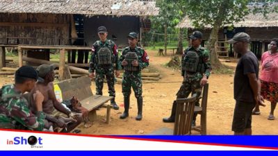 Pos Rawa Bustop Satgas Pamtas Statis Yonif 403/WP Jalin Hubungan Erat dengan Masyarakat Lewat Giat Sosial