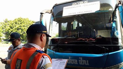 Giliran Bus Do’a Ibu Diperiksa UPTD Kota Tasik Jelang Libur Nataru