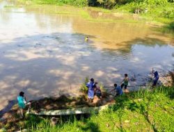 Gencar Gotong Royong, UPTD PSDA Wilayah Ciwulan-Cilaki Rawat Keindahan Alam Semua Situ di Tasikmalaya
