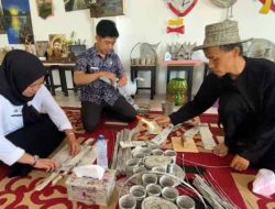 Koran Bekas Disulap Jadi Kerajinan Bernilai, UMKM Ciamis Tembus Pasar Nasional
